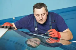 Read more about the article Auto glass repair